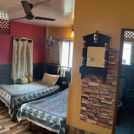 Calcutta Backpackers Homestay -Only For Backpackers & Travellers Exterior foto