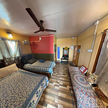 Calcutta Backpackers Homestay -Only For Backpackers & Travellers Exterior foto